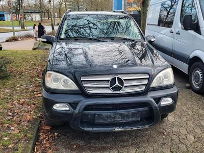 Mercedes ML400