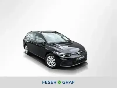 Gebraucht VW Golf VIII Life 150 PS (110 kW) 2022 Schwarz Kombi