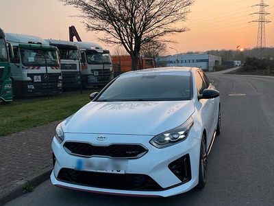 Kia ProCeed GT