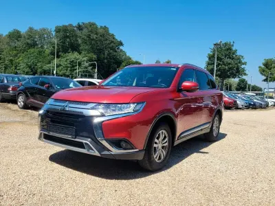 Gebraucht Mitsubishi Outlander Diamant Edition 150 PS (110 kW) 2019 Rot SUV