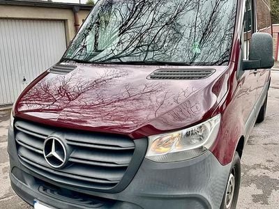 Gebraucht Mercedes Sprinter 143 PS (105 kW) 2019 Rot Van
