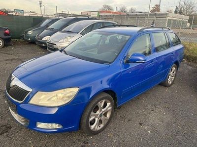Gebraucht Skoda Octavia Ambiente 160 PS (117 kW) 2009 Blau Kombi