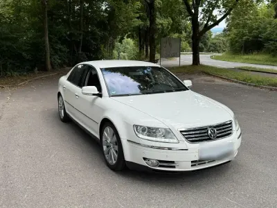 Gebraucht VW Phaeton 240 PS (176 kW) 2009 Weiß Limousine