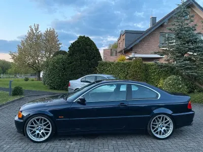 Gebraucht BMW 325 192 PS (141 kW) 2000 Blau Coupé