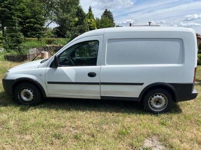Gebraucht Opel Combo 75 PS (55 kW) 2005 Weiß Van / Kleinbus
