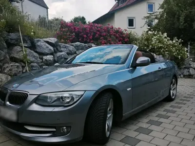 Gebraucht BMW 325 Cabriolet 204 PS (150 kW) 2013 Grau Cabrio