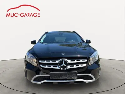 Gebraucht Mercedes GLA180 122 PS (89 kW) 2018 Schwarz SUV