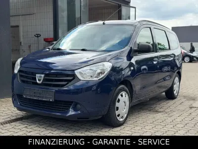 Gebraucht Dacia Lodgy Picknick 83 PS (61 kW) 2014 Blau Van / Kleinbus