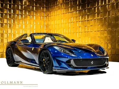 Gebraucht Ferrari 812 799 PS (587 kW) 2023 Blau Cabrio