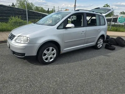 Gebraucht VW Touran Highline 150 PS (110 kW) 2005 Silber Van / Kleinbus