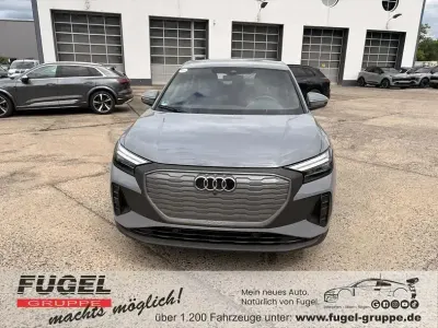 Gebraucht Audi Q4 Sportback e-tron Comfort 150 kW (204 PS) 2022 Kieselgrau SUV