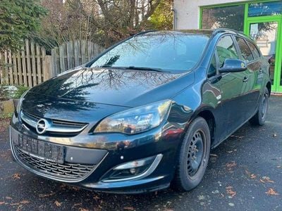 Gebraucht Opel Astra Active 110 PS (80 kW) 2013 Schwarz Kombi