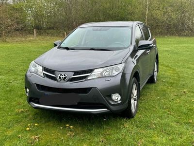 gebraucht Toyota RAV4 Executive 4x4 Automatik Standheizung