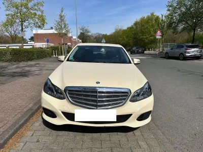 Second-hand Mercedes E200
