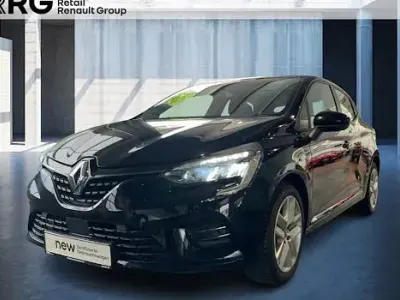 Gebraucht Renault Clio V SE 67 PS (49 kW) 2021 Schwarz Limousine
