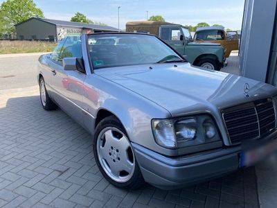 gebraucht Mercedes E200 W124Cabrio FINAL EDITION