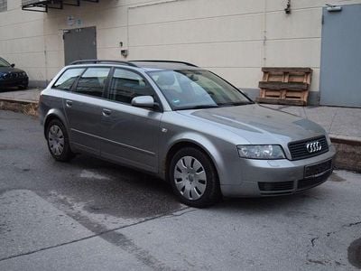 Gebraucht Audi A4 Sport 179 PS (131 kW) 2004 Grau Kombi
