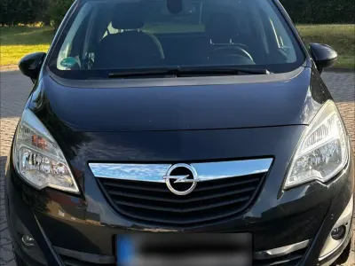 Gebraucht Opel Meriva 120 PS (88 kW) 2012 Schwarz Van / Kleinbus