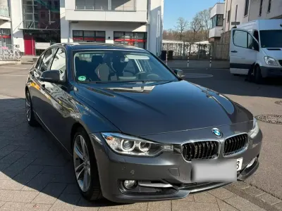 Gebraucht BMW 328 Comfort Edition 180 PS (132 kW) 2011 Silber Limousine