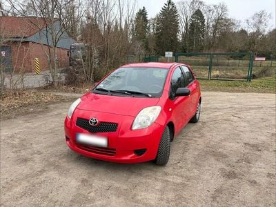 Gebraucht Toyota Yaris Sol 69 PS (50 kW) 2007 Rot Kleinwagen