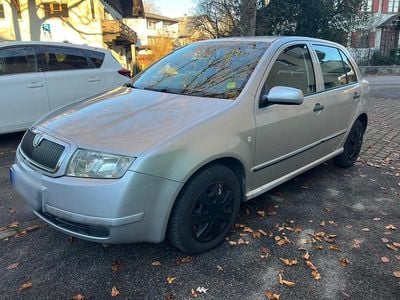 Gebraucht Skoda Fabia 75 PS (55 kW) 2003 Silber Kleinwagen