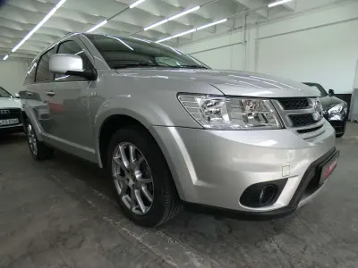 Gebraucht Fiat Freemont Lounge 170 PS (125 kW) 2012 Grigio argento vivo SUV