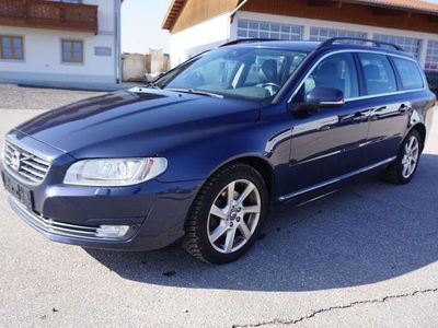 gebraucht Volvo V70 D4 Momentum Leder AHK Standhzg Xenon EU6