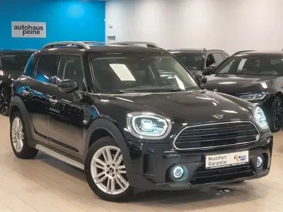 Gebraucht Mini Cooper D Countryman 150 PS (110 kW) 2021 Midnight black metallic SUV