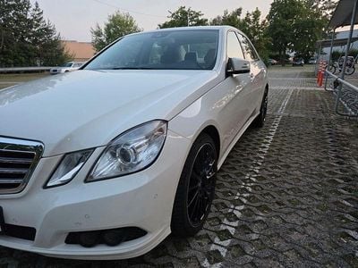 Mercedes E300