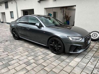 Gebraucht Audi A4 S-Line 190 PS (139 kW) 2020 Grau Limousine