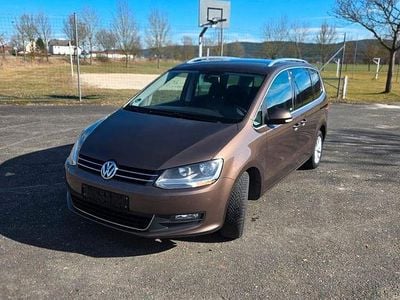 Gebraucht VW Sharan Comfortline 140 PS (102 kW) 2011 Braun Van / Kleinbus