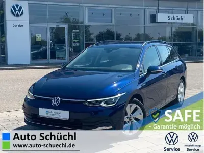 Gebraucht VW Golf VIII Style 131 PS (96 kW) 2022 Blau Kombi