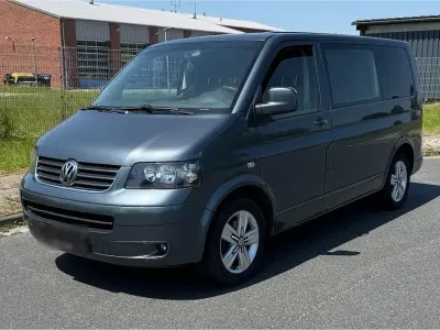 Gebraucht VW Multivan 131 PS (96 kW) 2004 Grau Van / Kleinbus