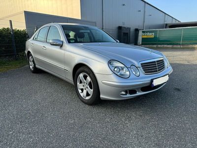 gebraucht Mercedes E200 KOMPRESSOR Voll Service HU Neu Bremsen Neu