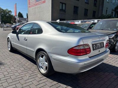 Mercedes CLK320
