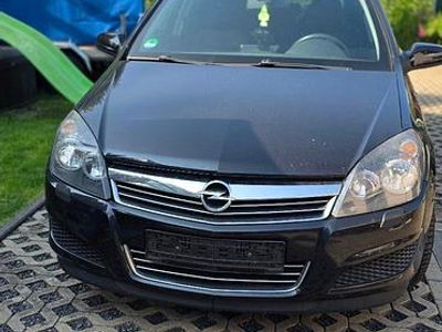 Gebraucht Opel Astra 131 PS (96 kW) 2008 Blau Kombi