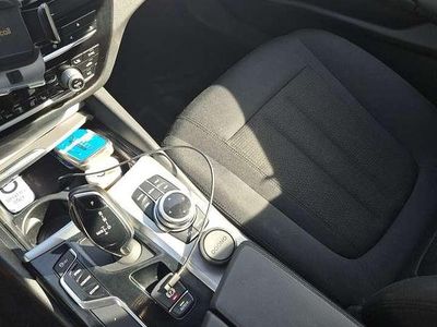 Gebraucht BMW 520 190 PS (139 kW) 2017 Schwarz Kombi