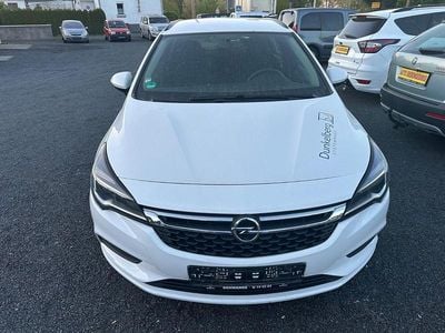 Usata Opel Astra Edition 125 CV (91 kW) 2019 Bianco Station wagon
