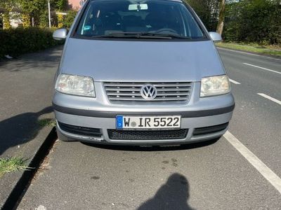 VW Sharan