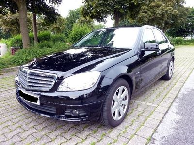 Gebraucht Mercedes C180 156 PS (114 kW) 2010 Schwarz Limousine
