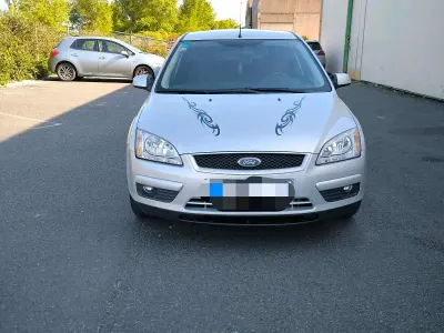 Brugt Ford Focus 101 HK (74 kW) 2007 Sølv Stationcar