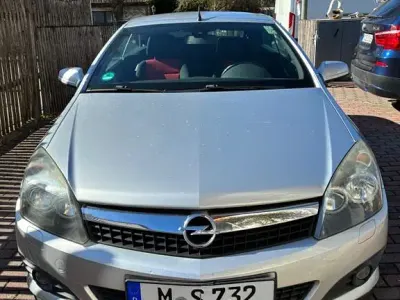 Gebraucht Opel Astra Cabriolet Edition 105 PS (77 kW) 2007 Silber Cabrio