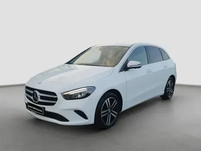 Gebraucht Mercedes E250 160 PS (117 kW) 2022 Unilack polarweiß Limousine