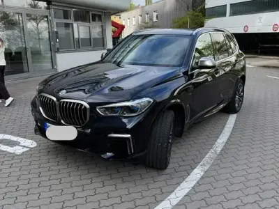 Gebraucht BMW X5 M50 Performance 530 PS (389 kW) 2021 Schwarz SUV