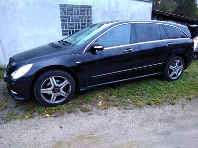 Mercedes R350