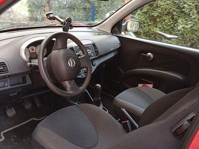 Usado Nissan Micra 65 HP (47 kW) 2009 Vermelho Sedan