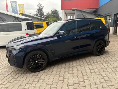 Gebraucht BMW X5 M Sport 489 PS (359 kW) 2023 Blau SUV