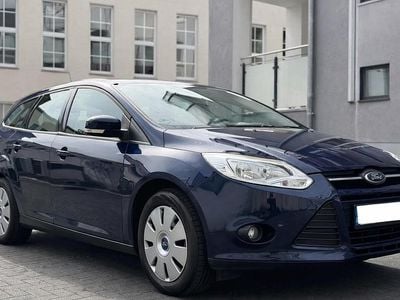 Gebraucht Ford Focus 105 PS (77 kW) 2011 Blau Kombi