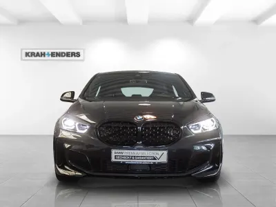 Gebraucht BMW M135 M Performance 306 PS (225 kW) 2022 Black sapphire metallic (schwarz) Kleinwagen