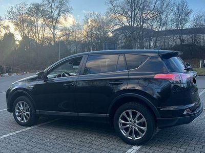 Usata Toyota RAV4 Team 197 CV (144 kW) 2018 Marrone SUV